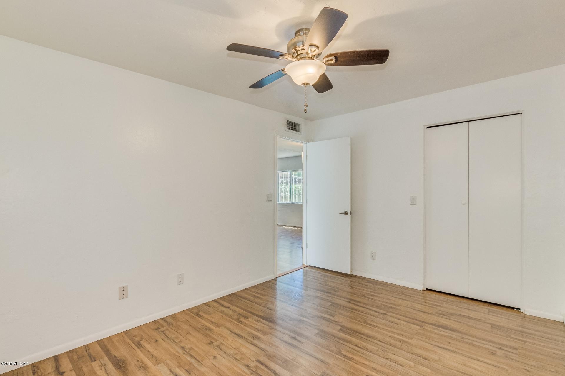 162 W Mossman Street