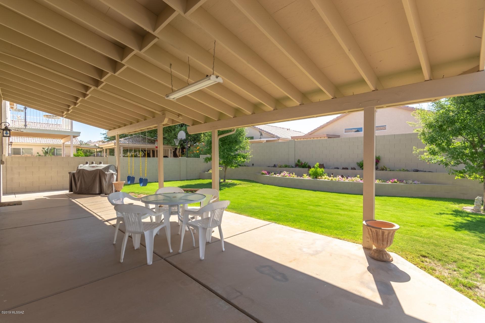 8231 S Via Elemental