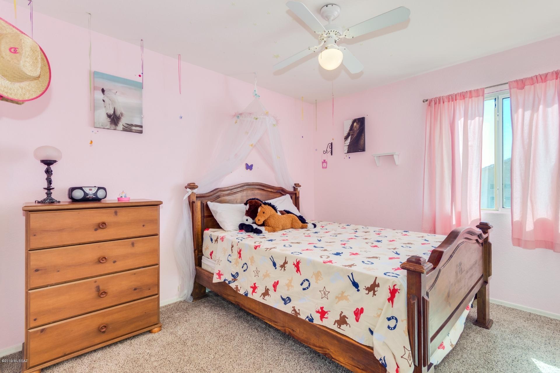 8231 S Via Elemental