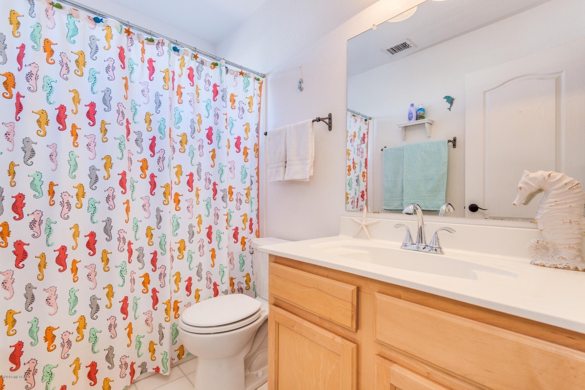 8231 S Via Elemental