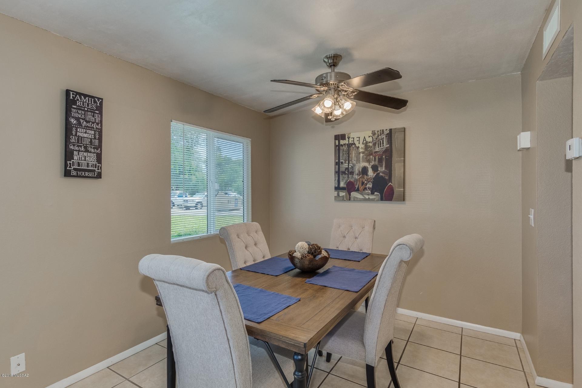 6664 E Calle La Paz Unit: B