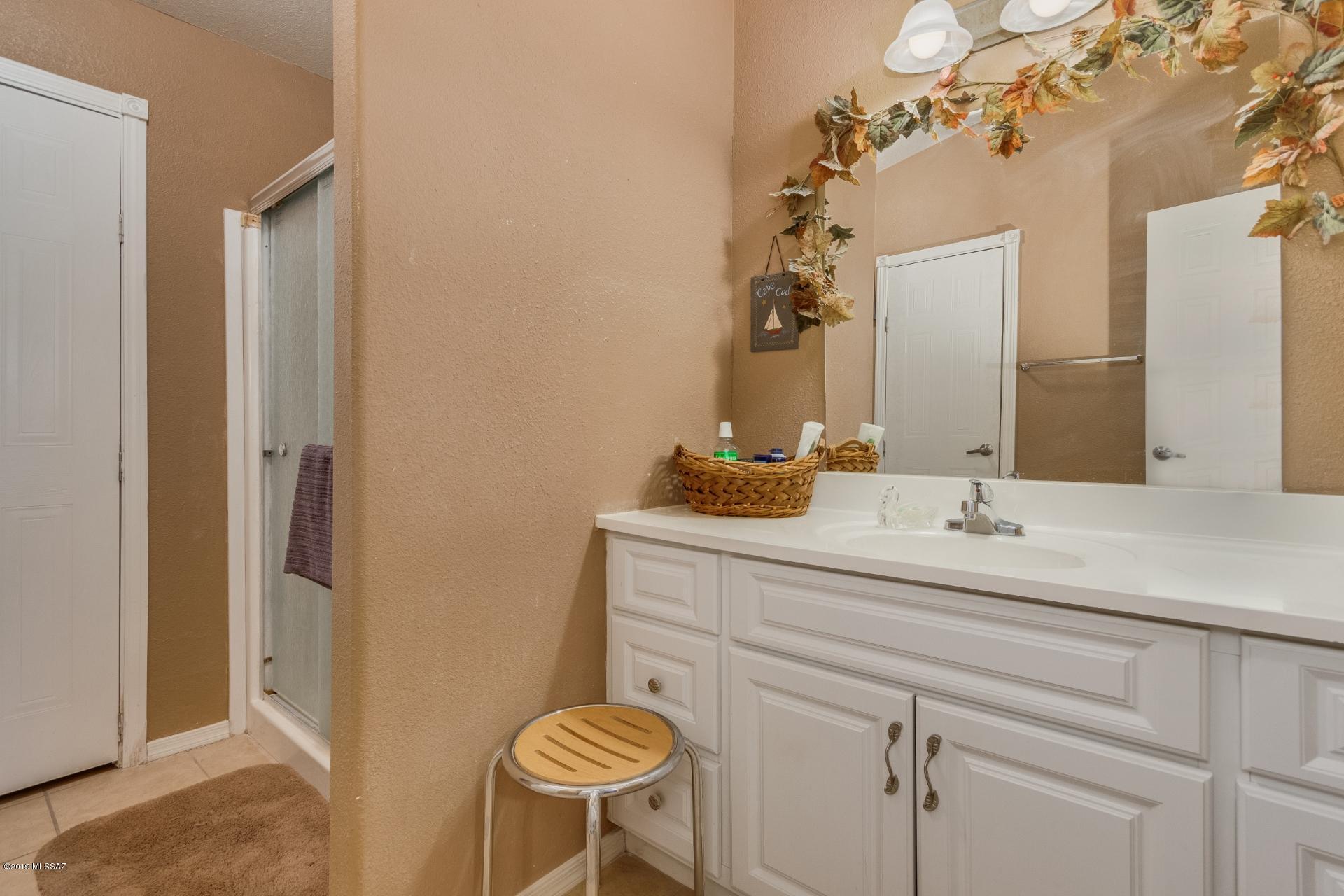 1386 E Stewart Place