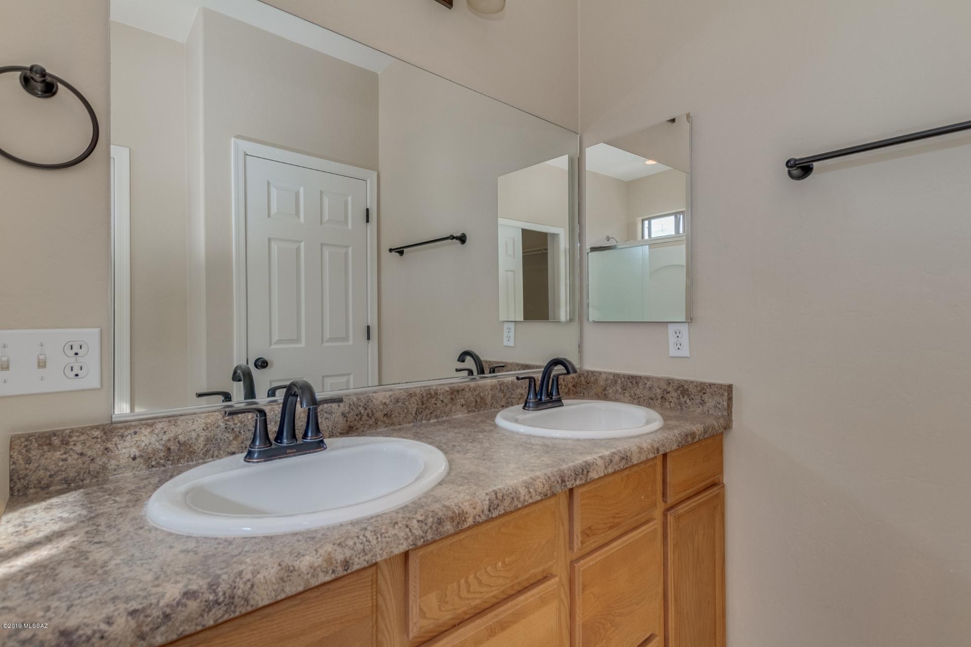 1972 E Vera Cruz Vista