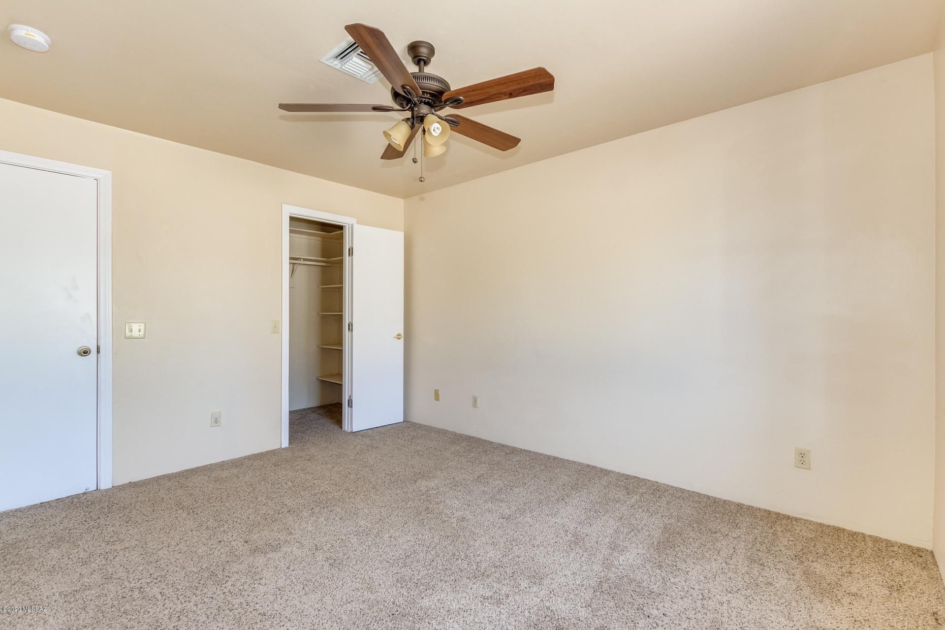 4766 W Calle Don Tomas