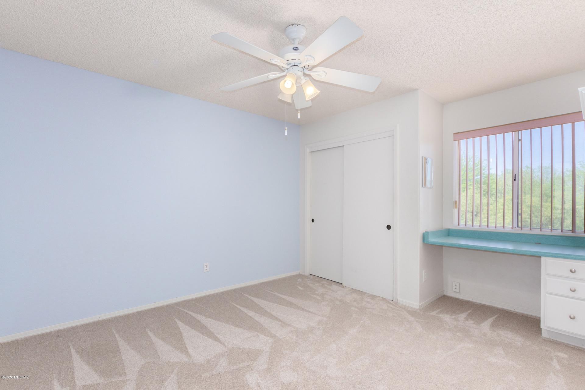 8190 N Brookshire Court