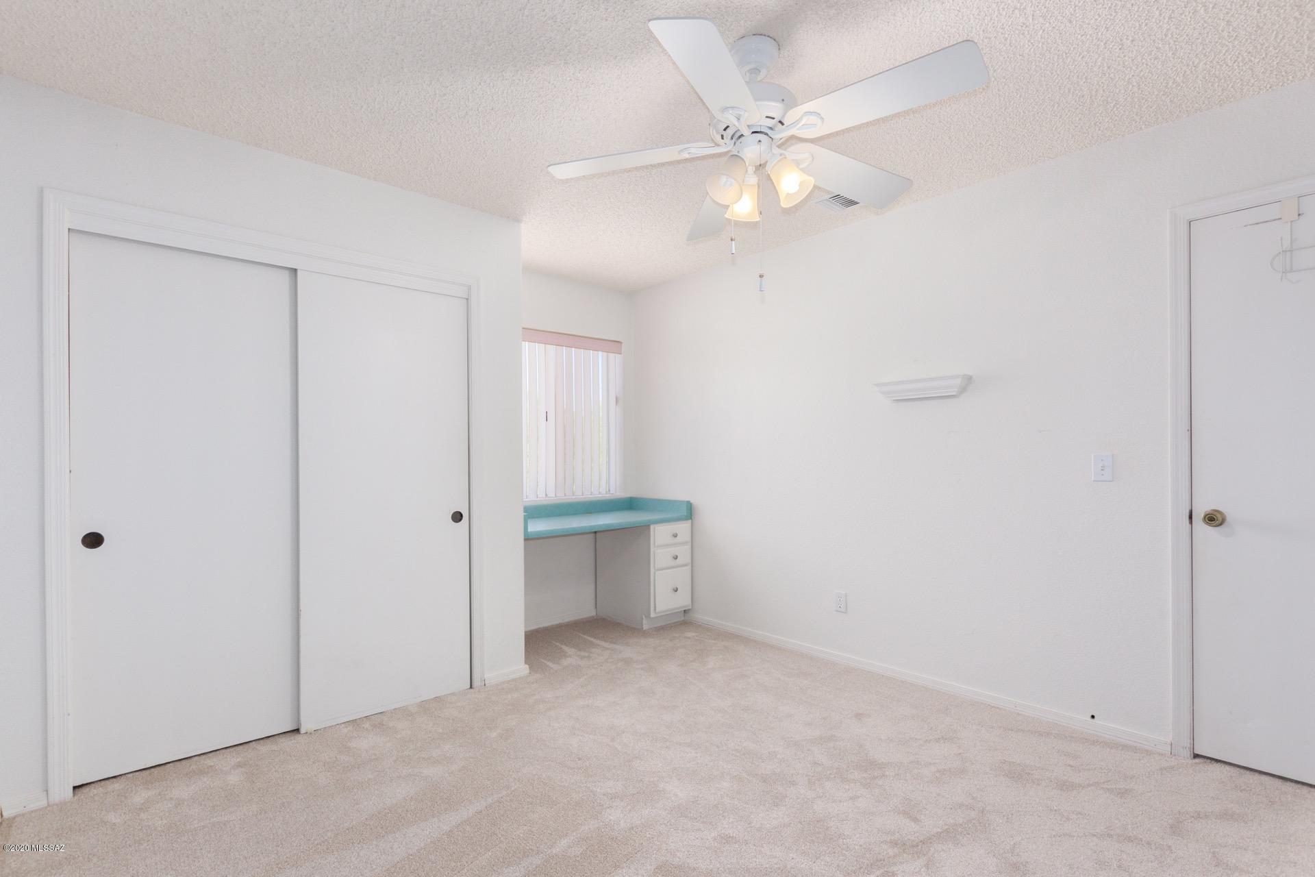 8190 N Brookshire Court