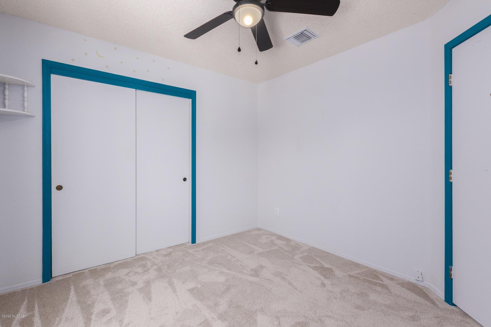 8190 N Brookshire Court