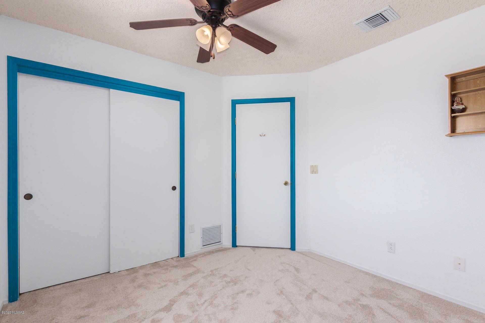 8190 N Brookshire Court