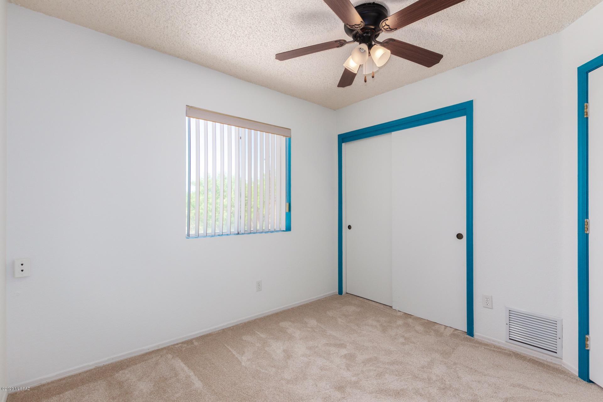 8190 N Brookshire Court