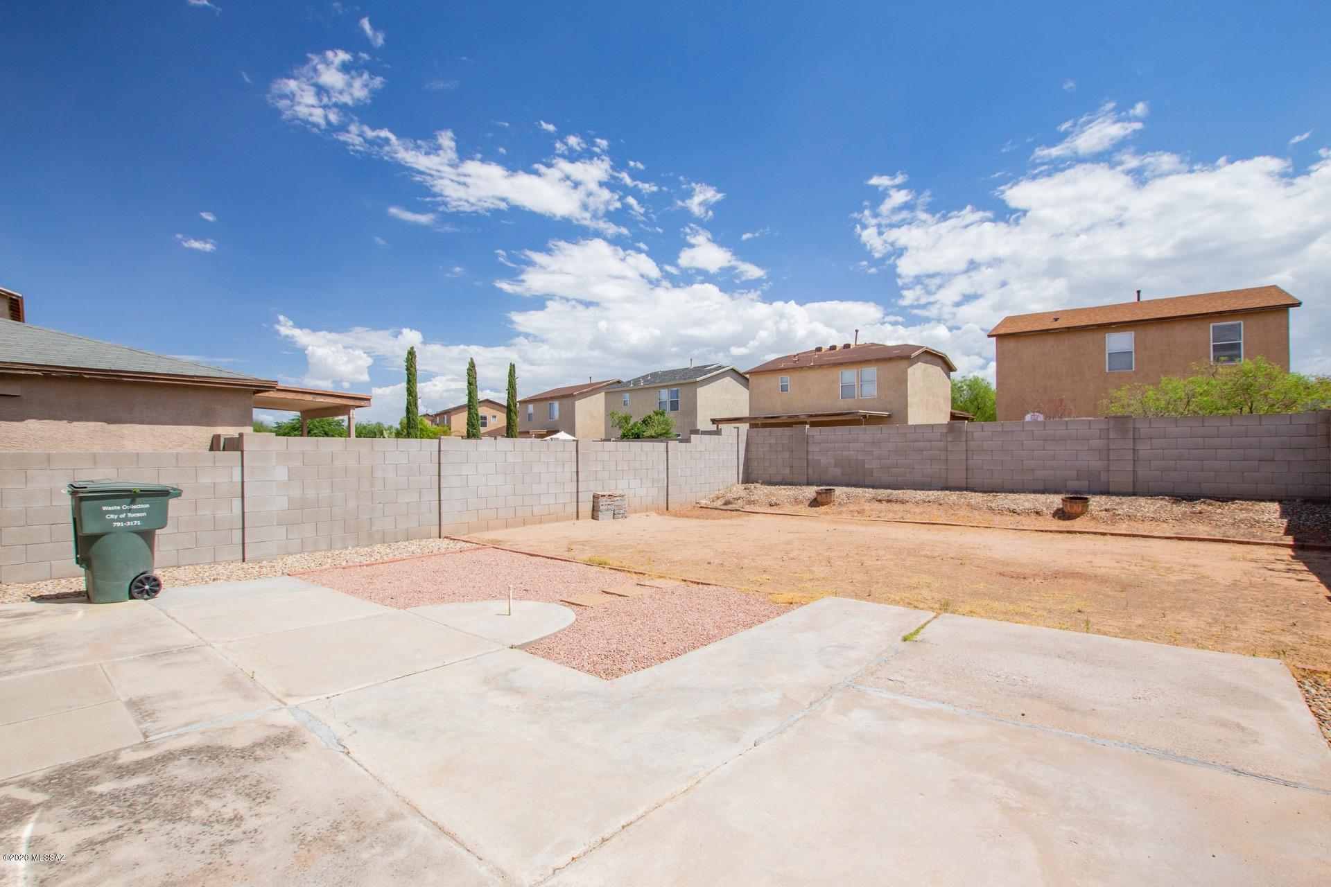 6949 S Goshawk Drive