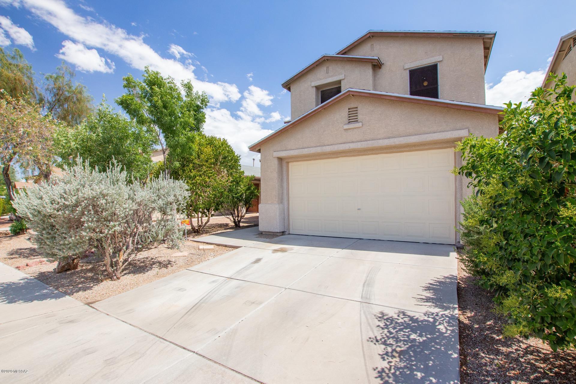 6949 S Goshawk Drive