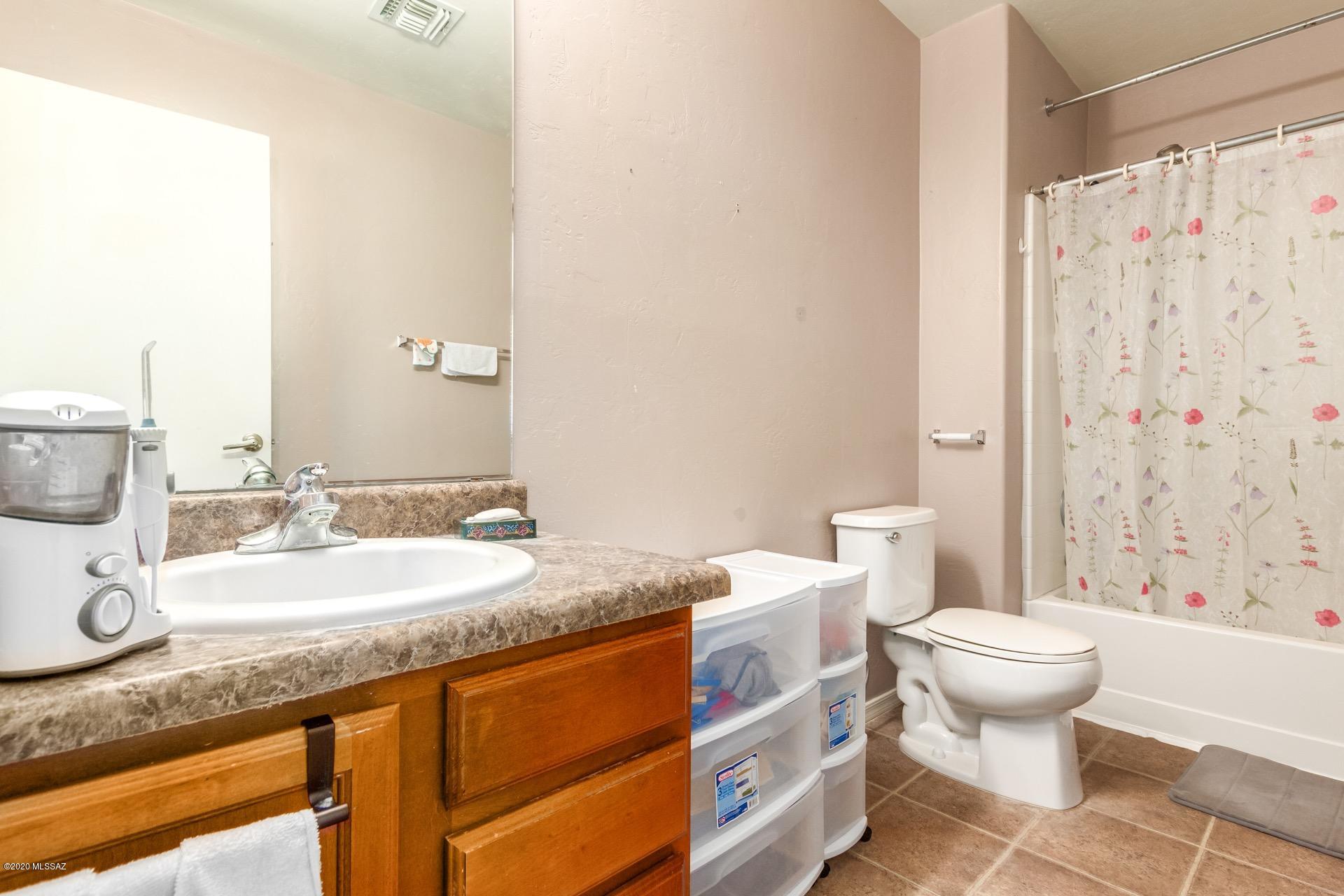 6949 S Goshawk Drive