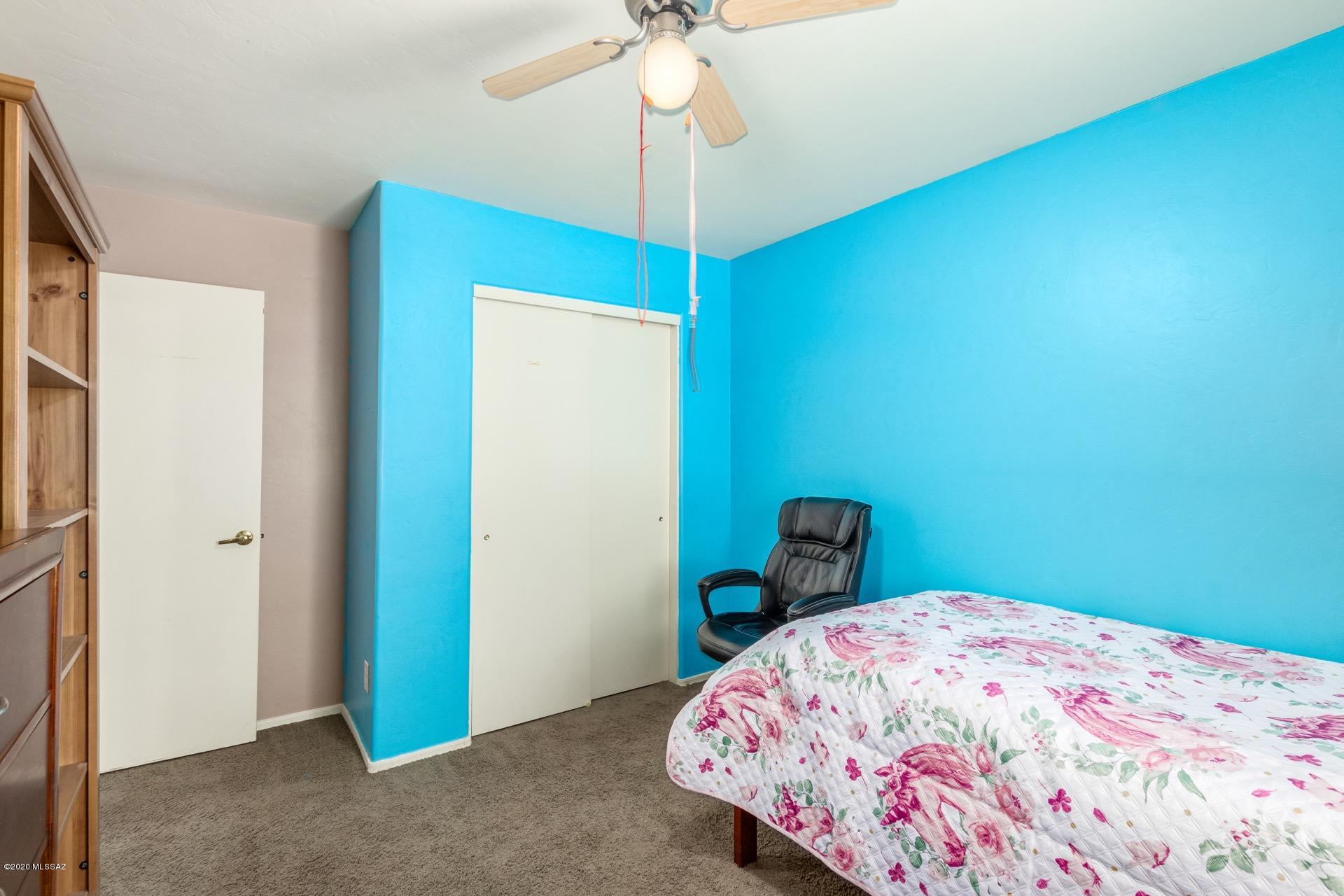 6949 S Goshawk Drive