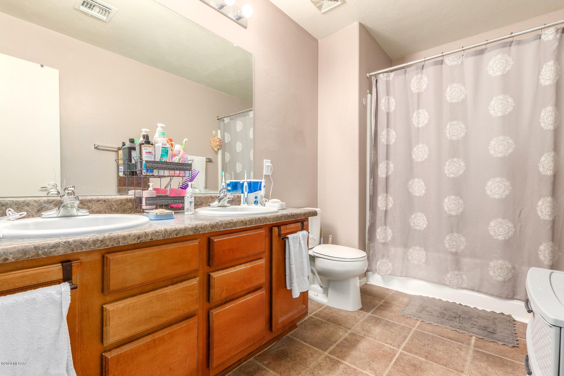 6949 S Goshawk Drive