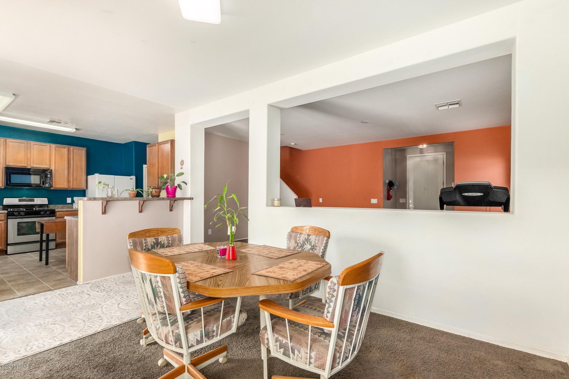 6949 S Goshawk Drive