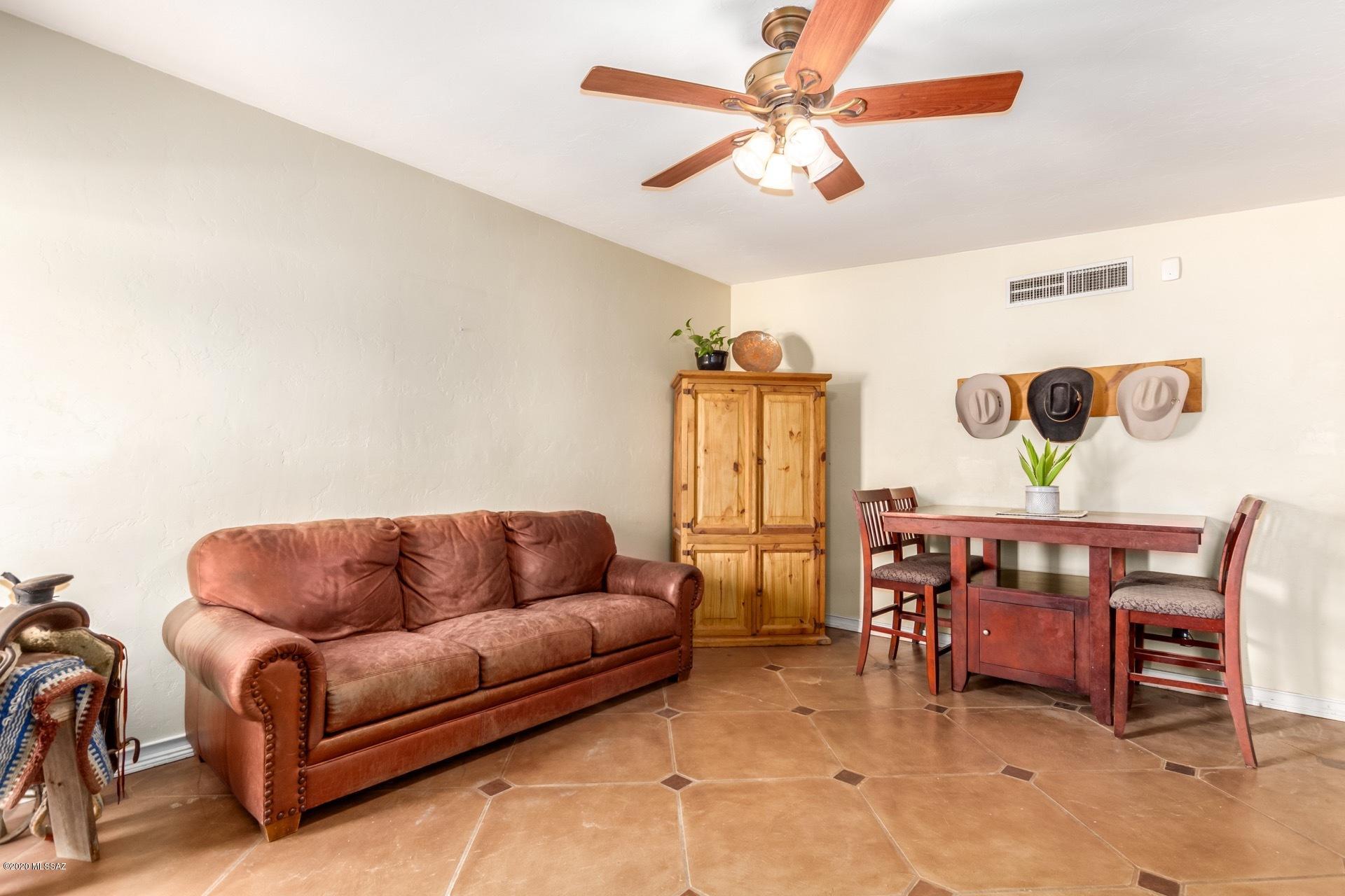 8822 E Holmes Street