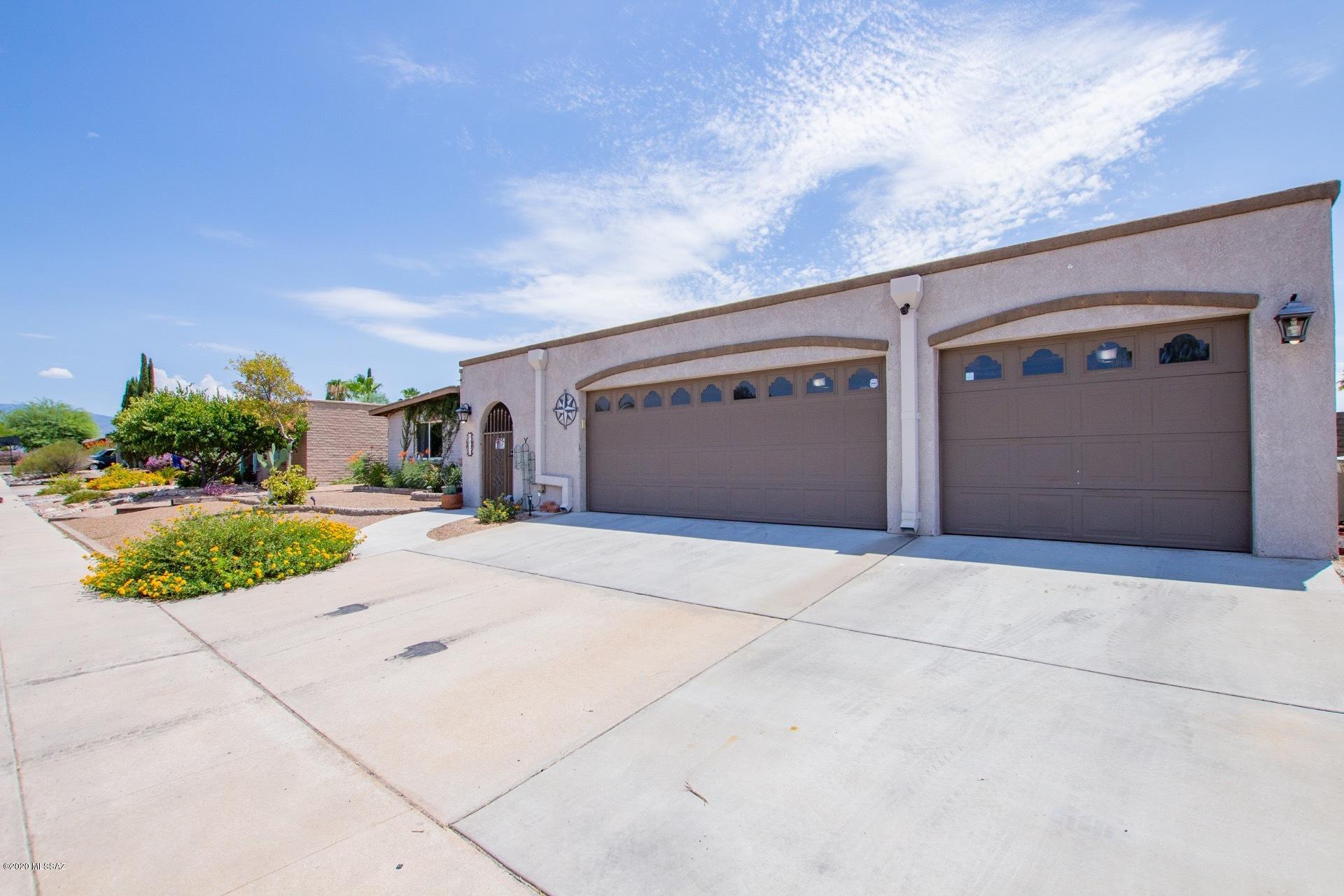 8822 E Holmes Street