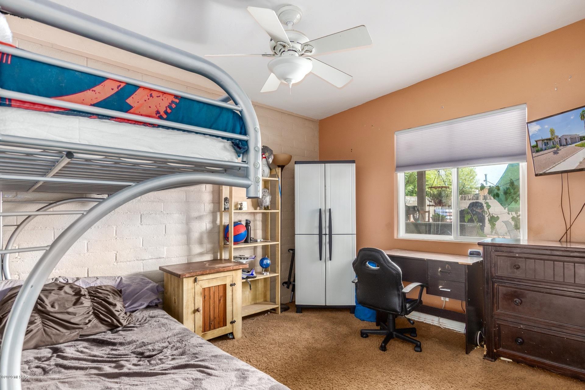 8822 E Holmes Street