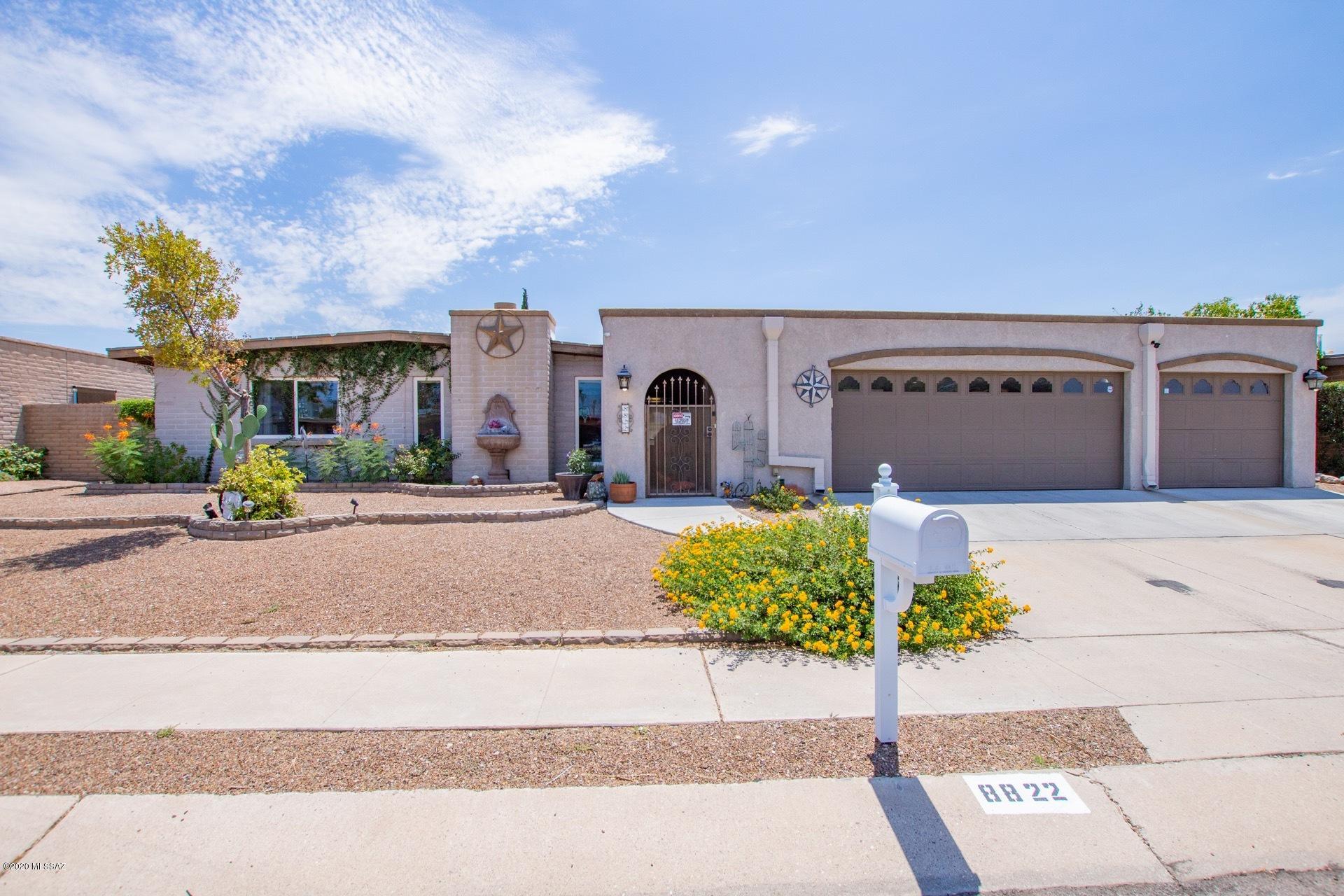 8822 E Holmes Street