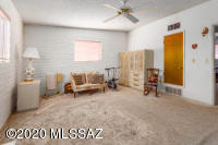 2950 E Kentucky Street