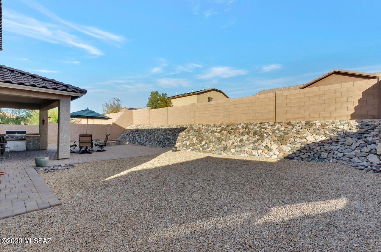 14320 N Arrowpoint Ash Avenue