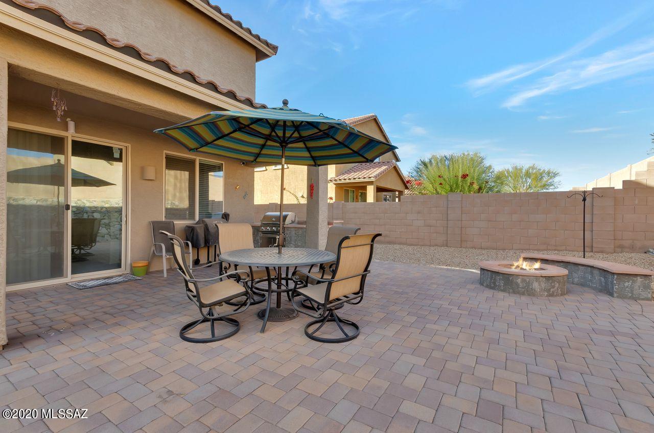 14320 N Arrowpoint Ash Avenue