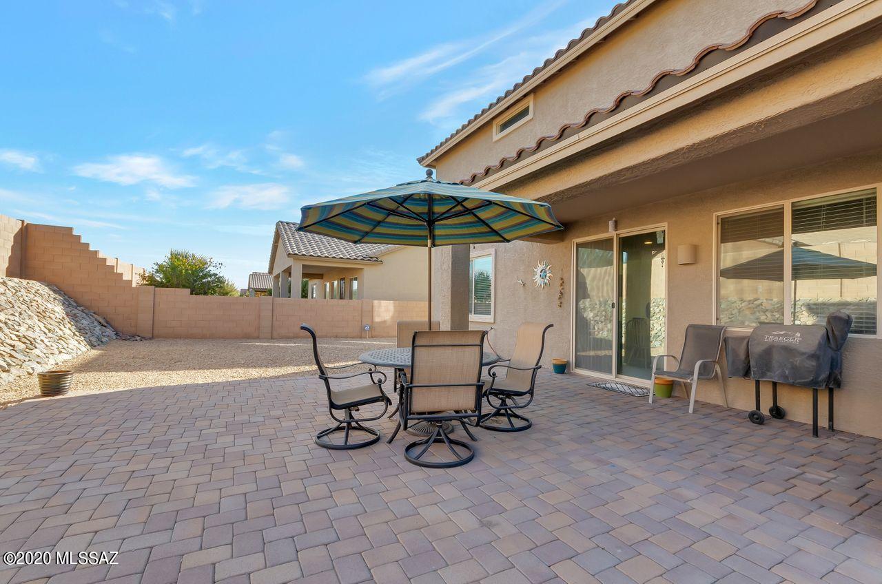 14320 N Arrowpoint Ash Avenue