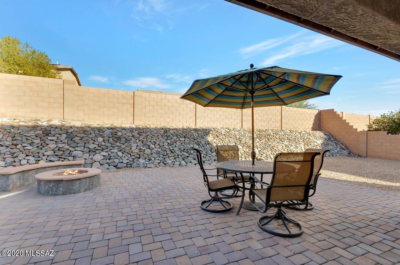 14320 N Arrowpoint Ash Avenue