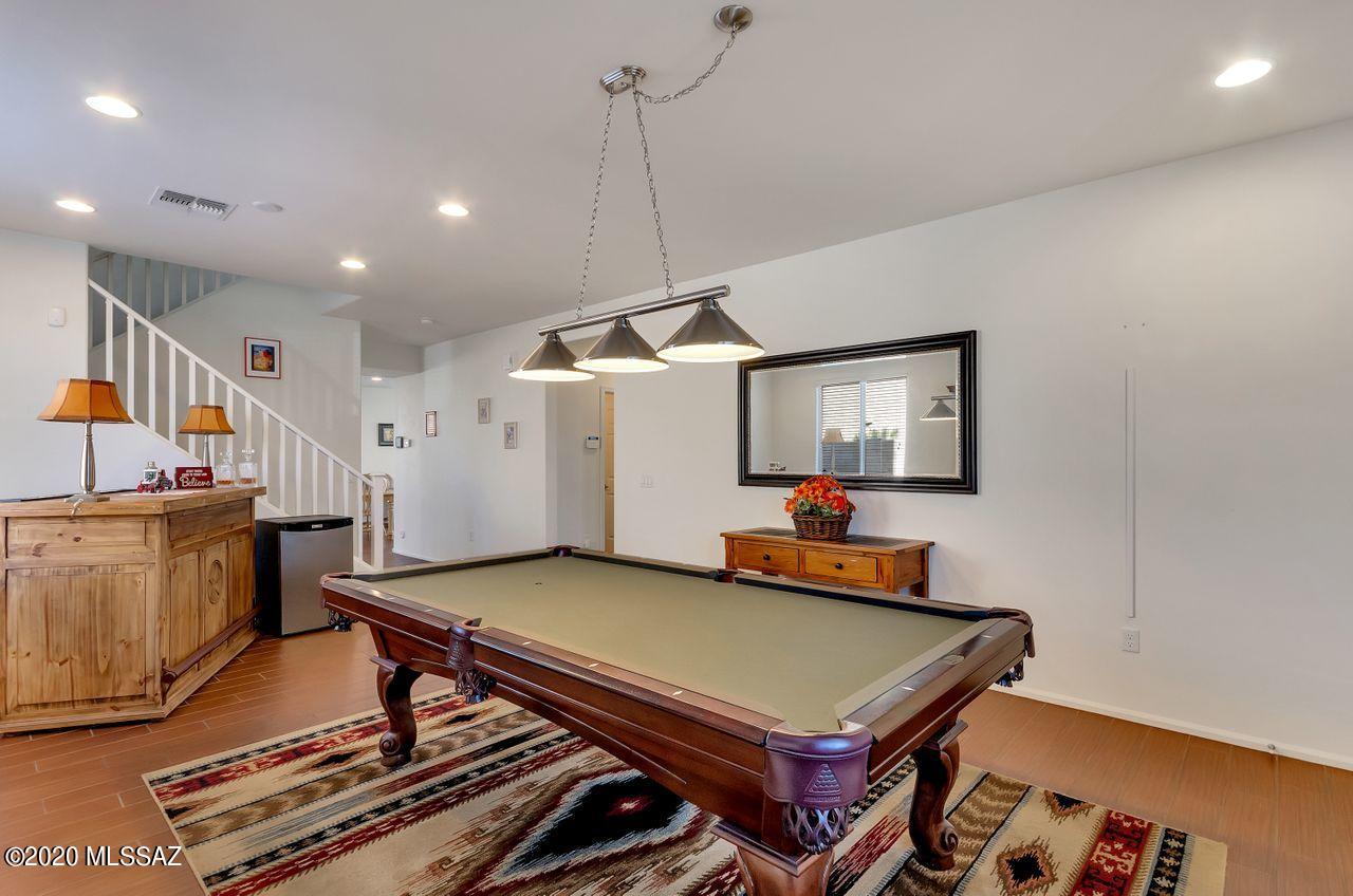 14320 N Arrowpoint Ash Avenue