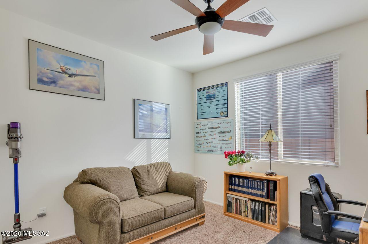 14320 N Arrowpoint Ash Avenue