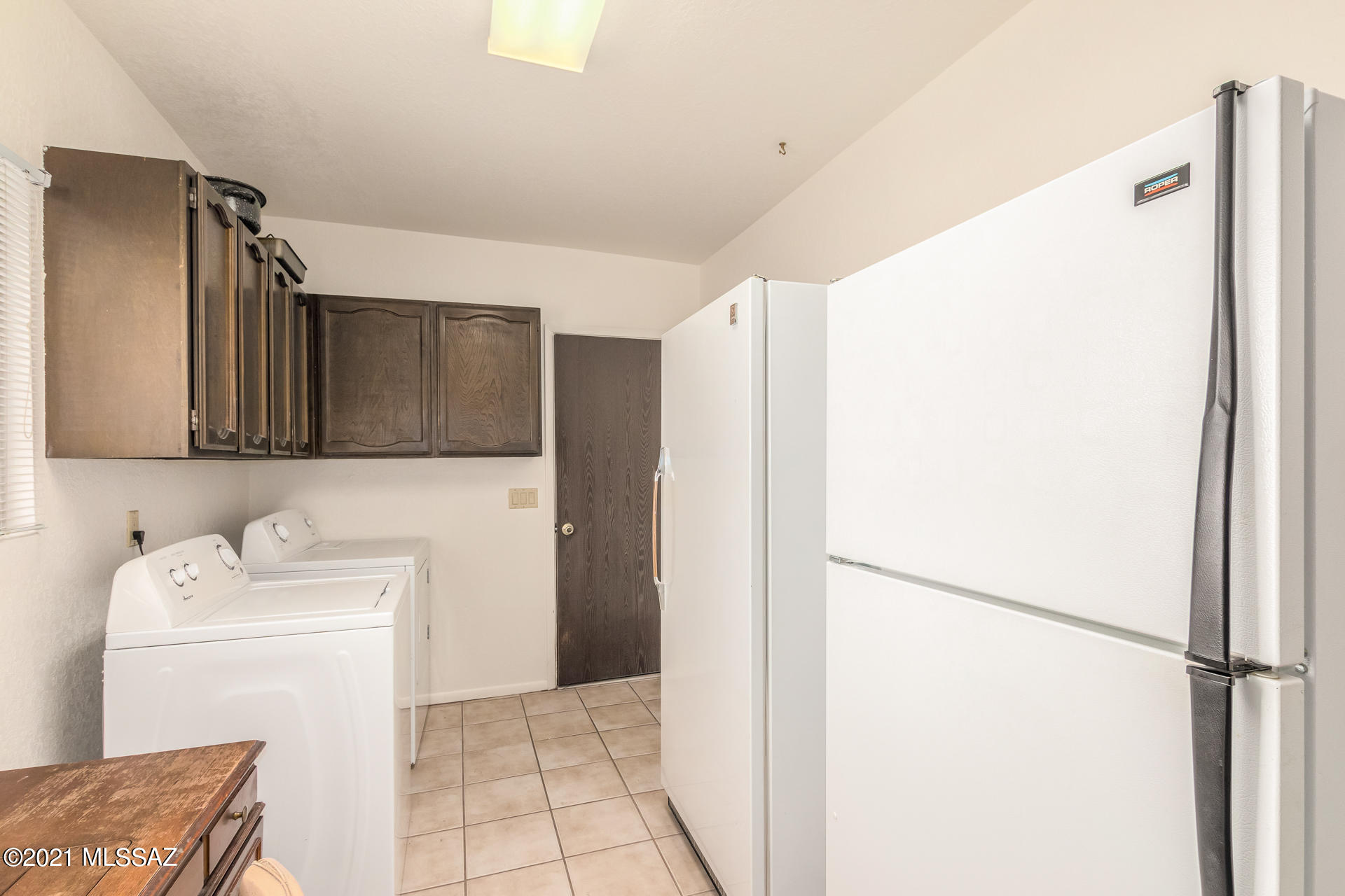 7001 E Hacienda Reposo