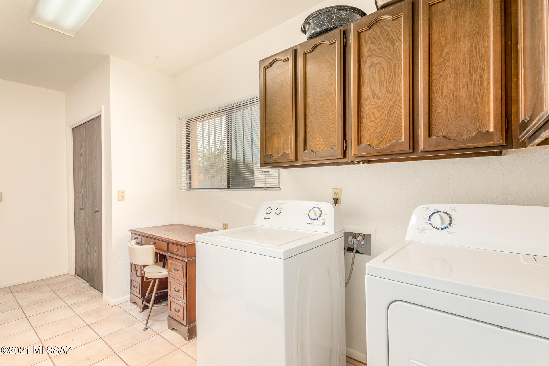 7001 E Hacienda Reposo