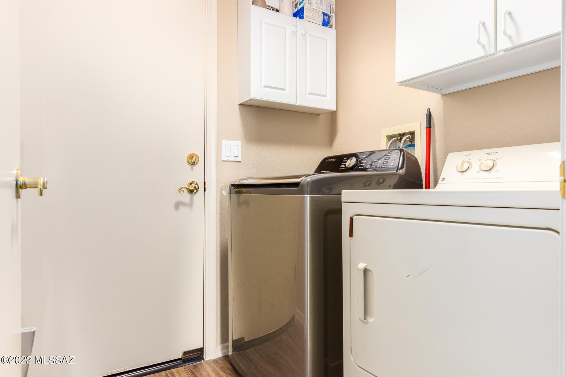 6544 W Plomosa Place