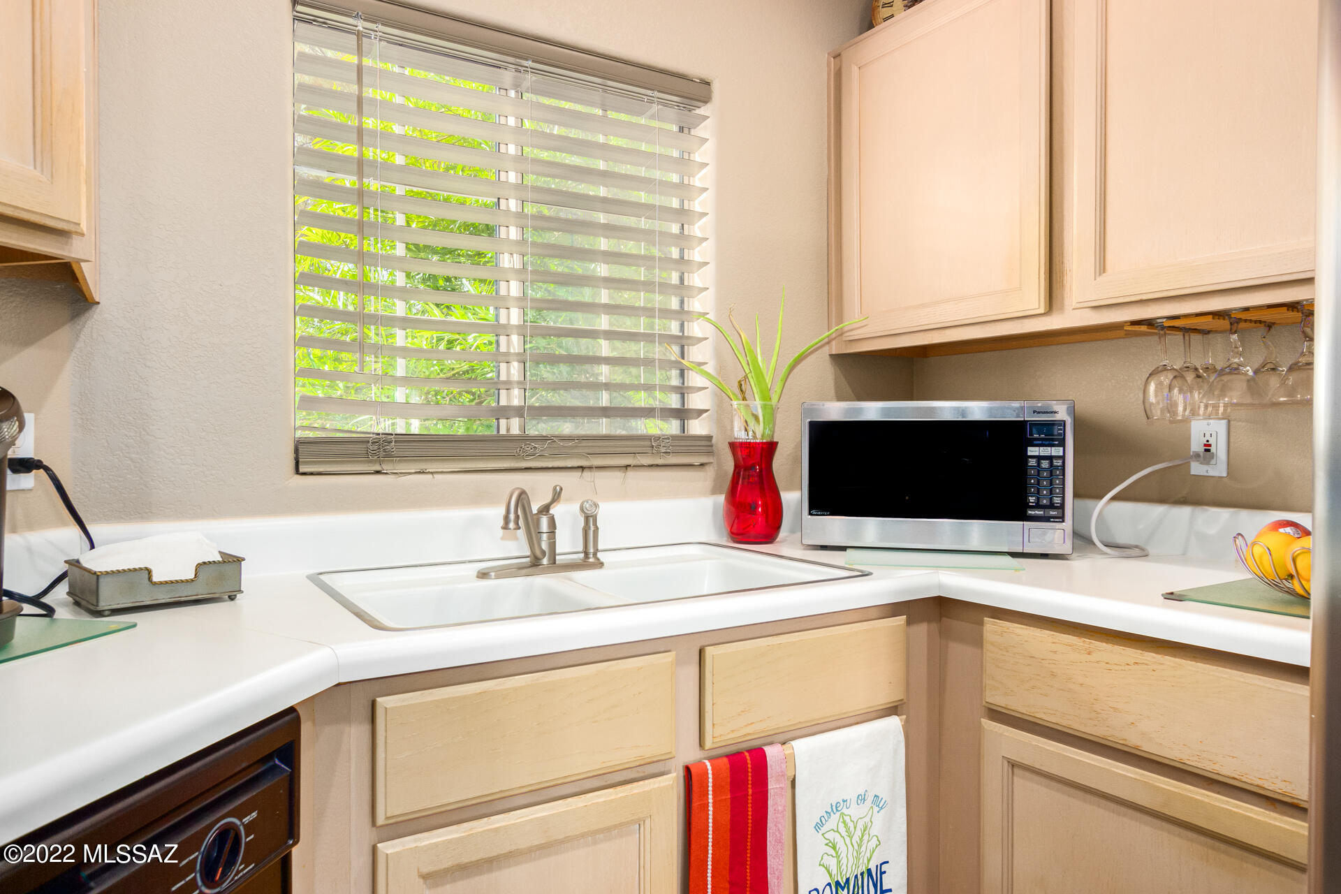 6544 W Plomosa Place