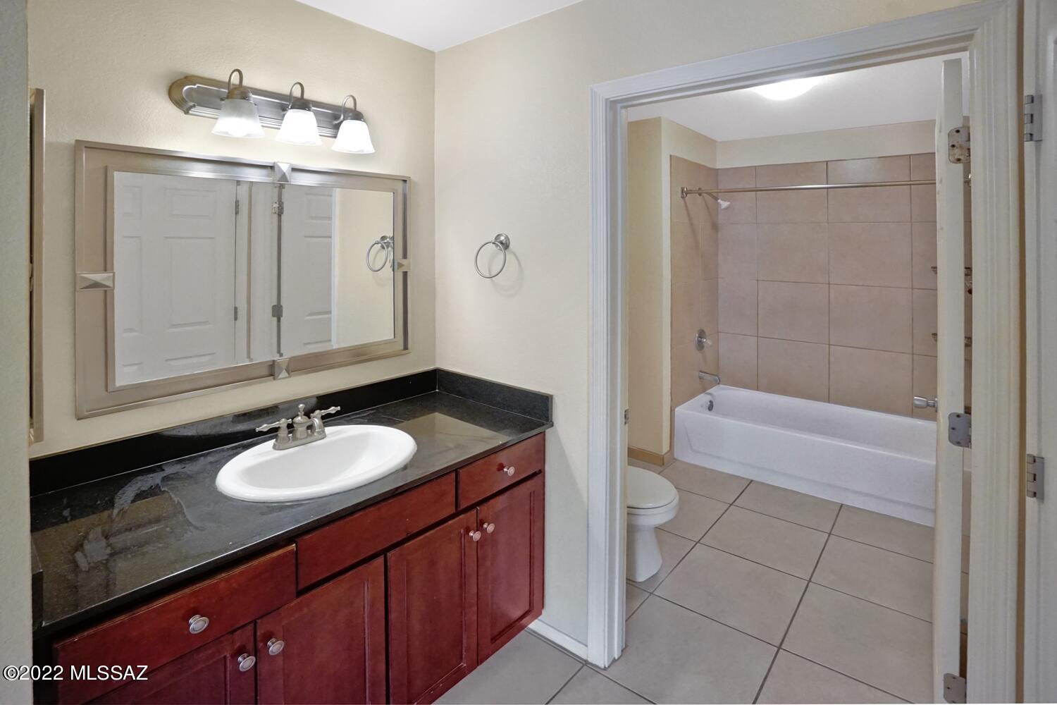 7255 E Snyder Road Unit: 10105