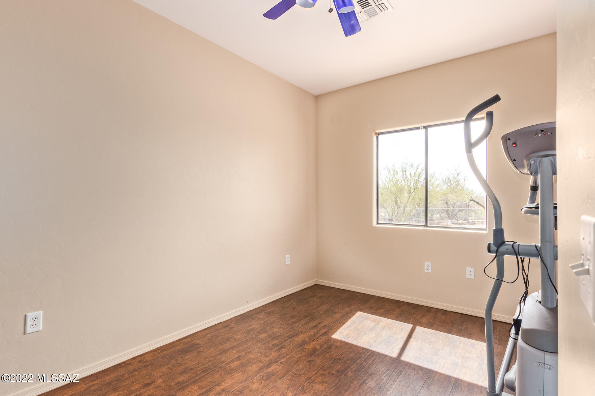 7611 W Illinois Street