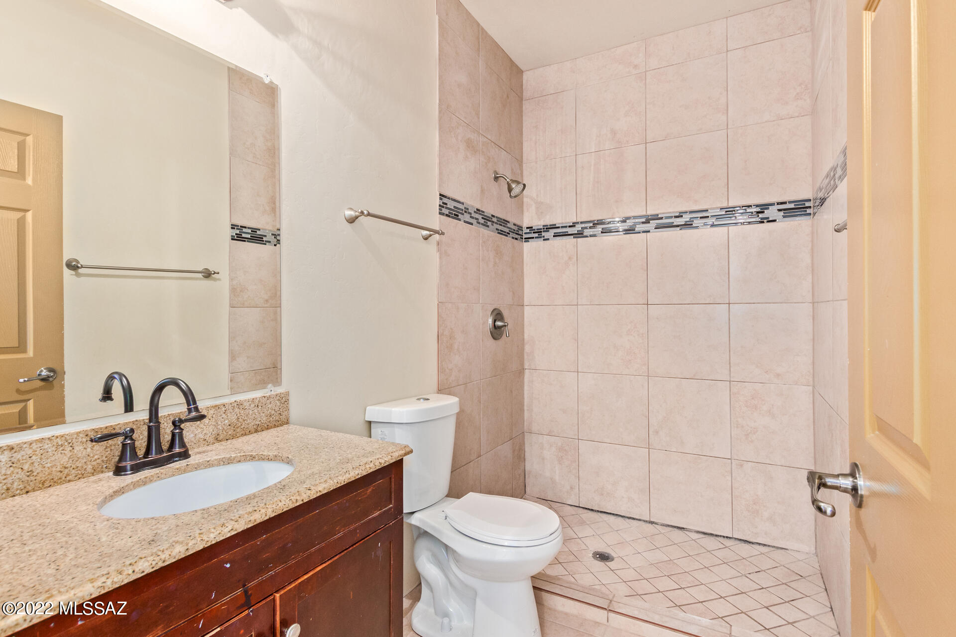 7611 W Illinois Street