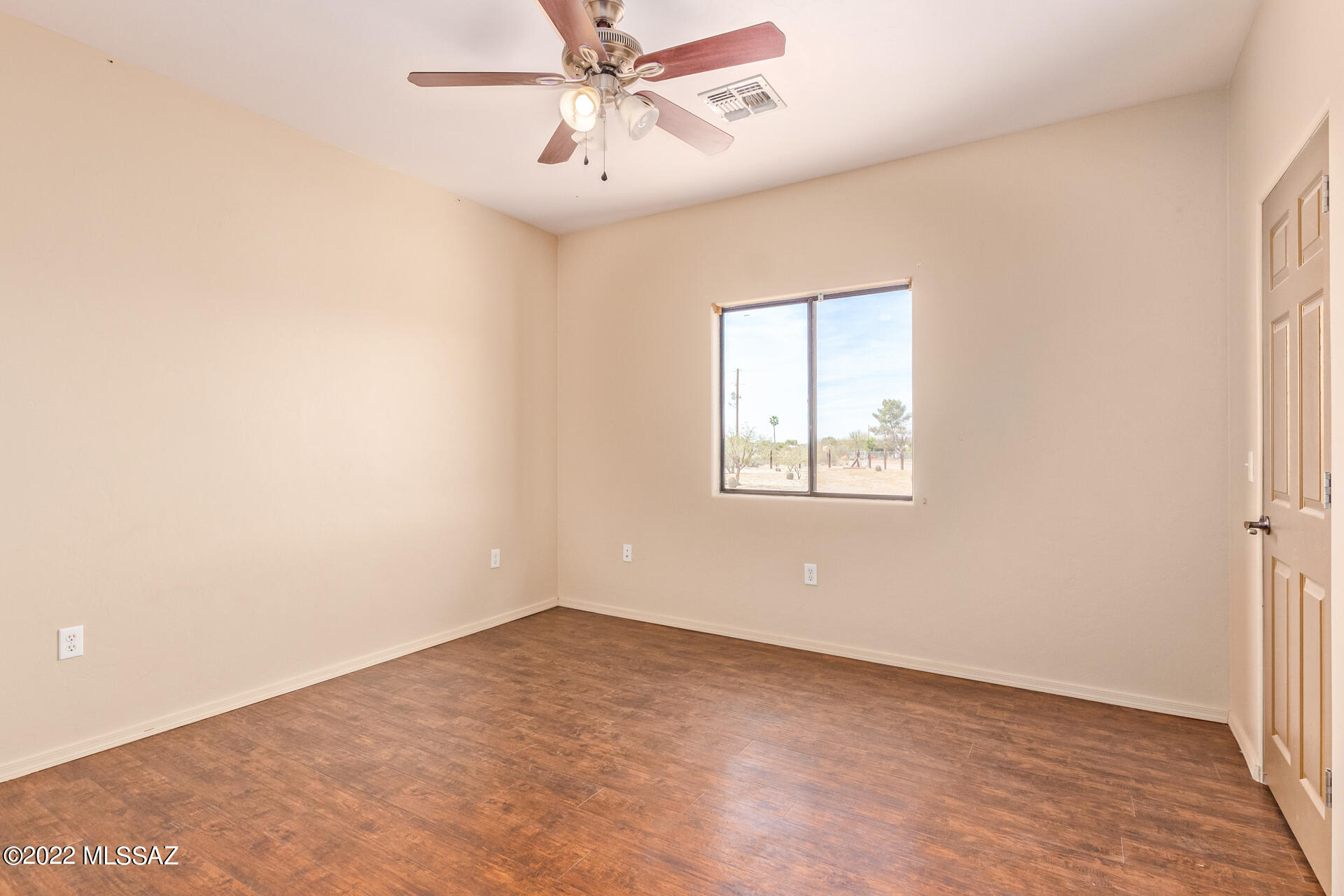 7611 W Illinois Street