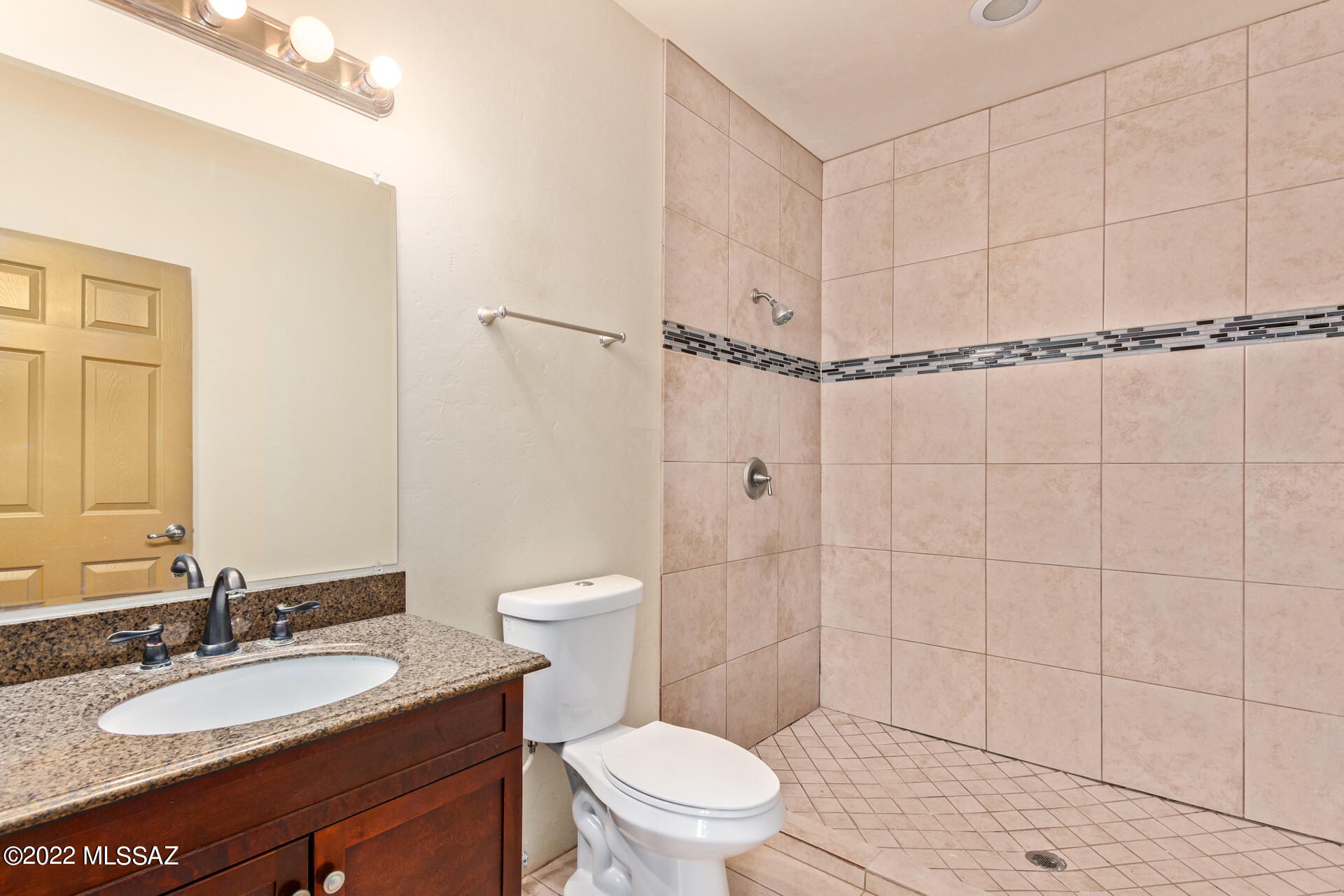 7611 W Illinois Street