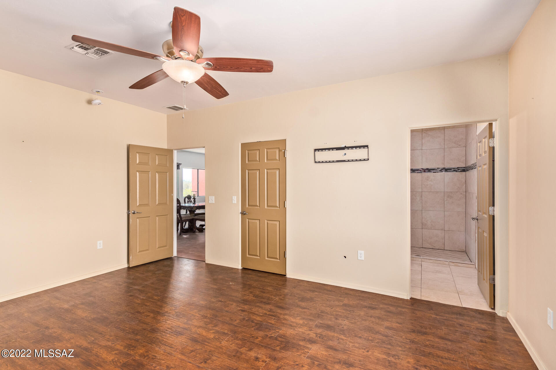 7611 W Illinois Street