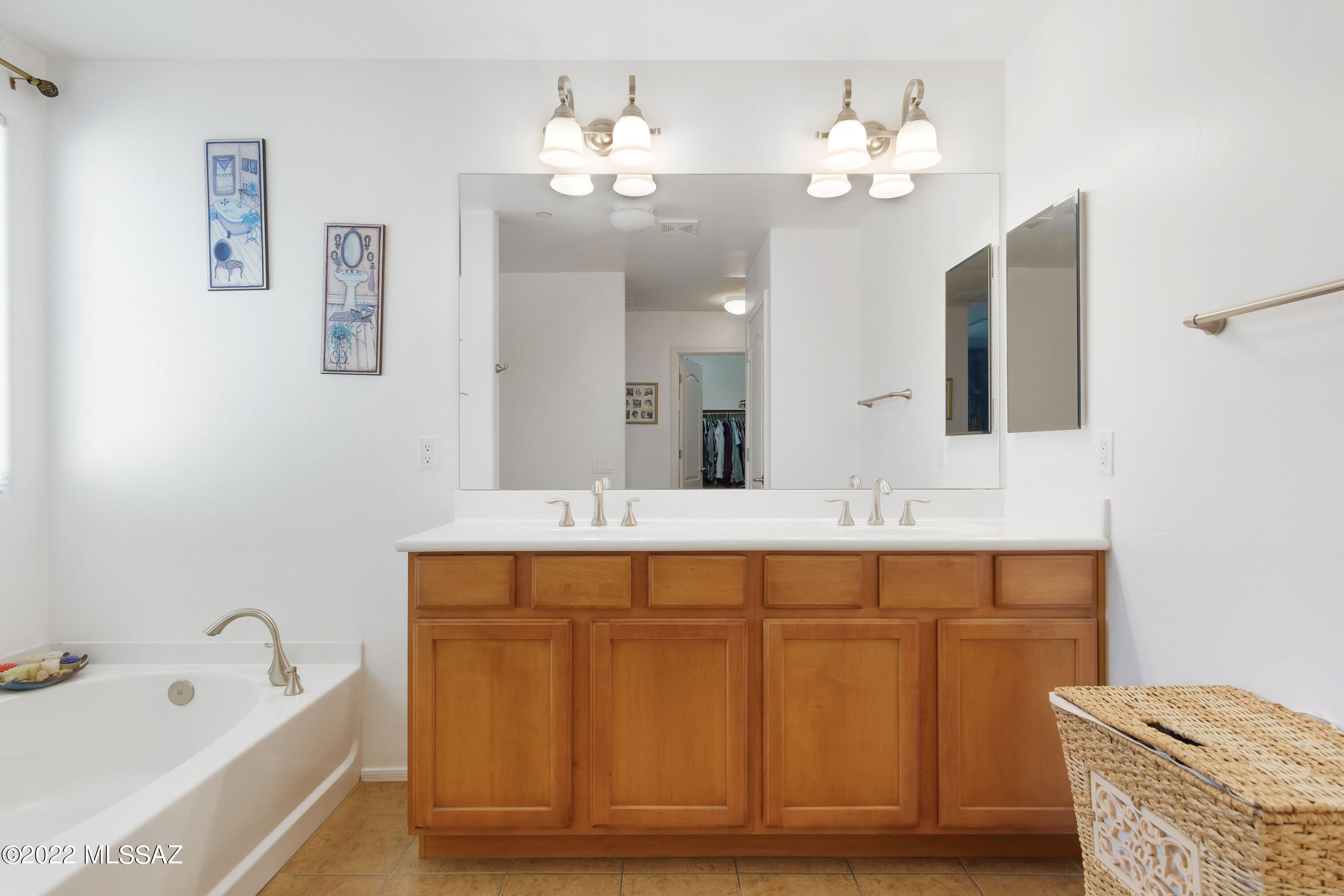 5274 E Agave Vista Drive