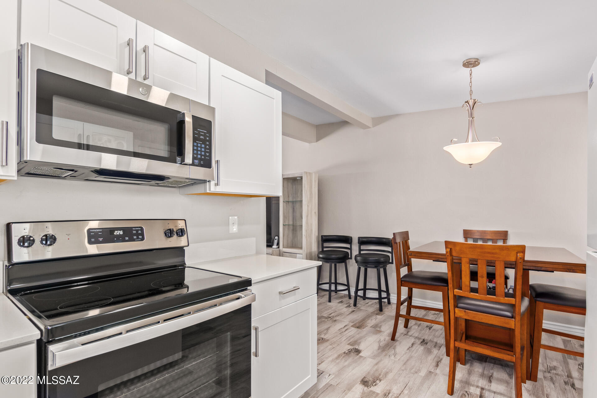 6325 E Calle Bellatrix