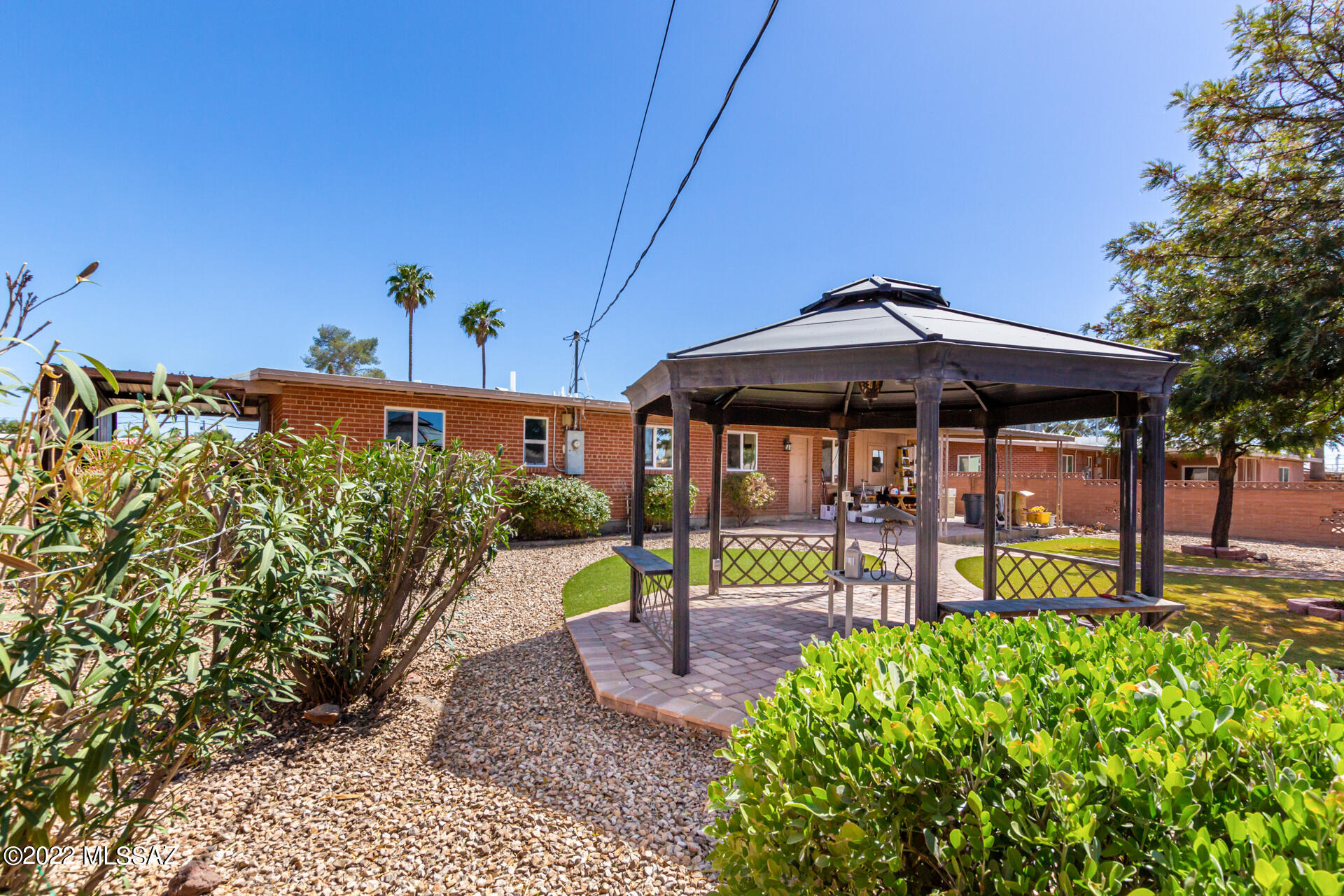 6325 E Calle Bellatrix