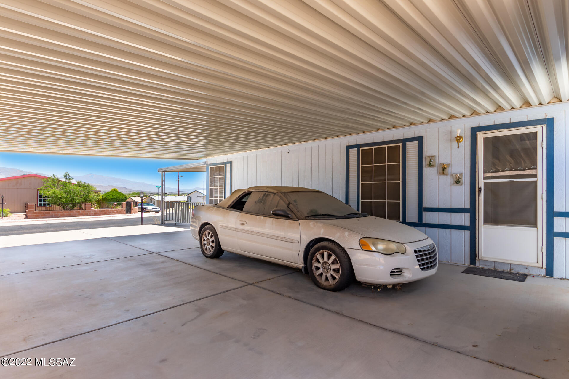 3752 S John Hay Avenue