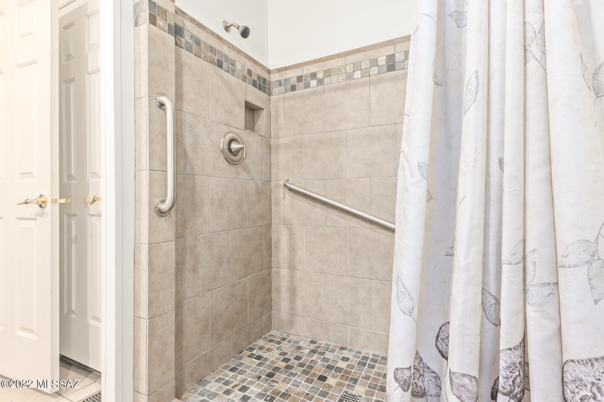 3752 S John Hay Avenue