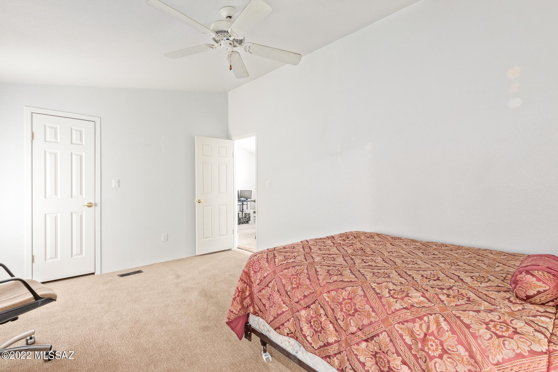 3752 S John Hay Avenue