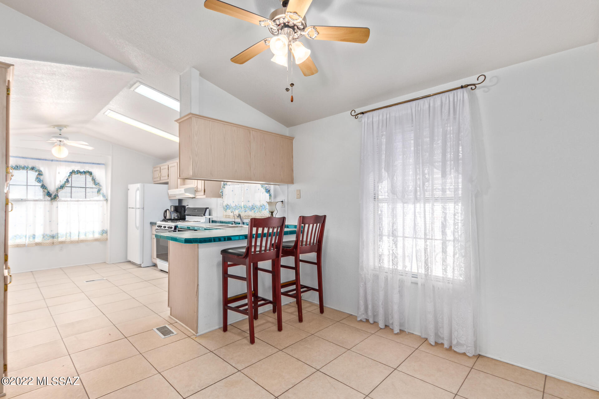 3752 S John Hay Avenue