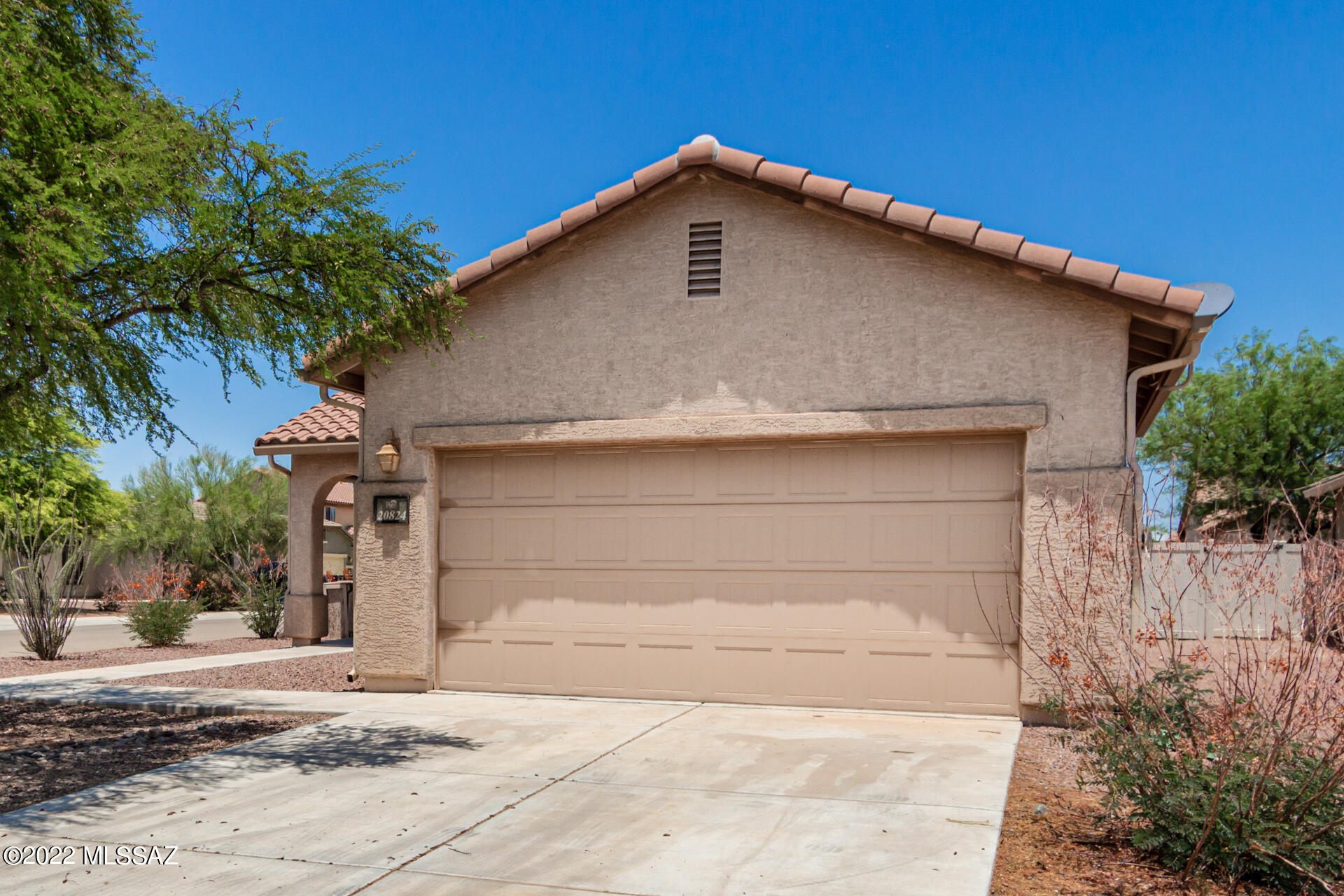 20824 E Treasure Road