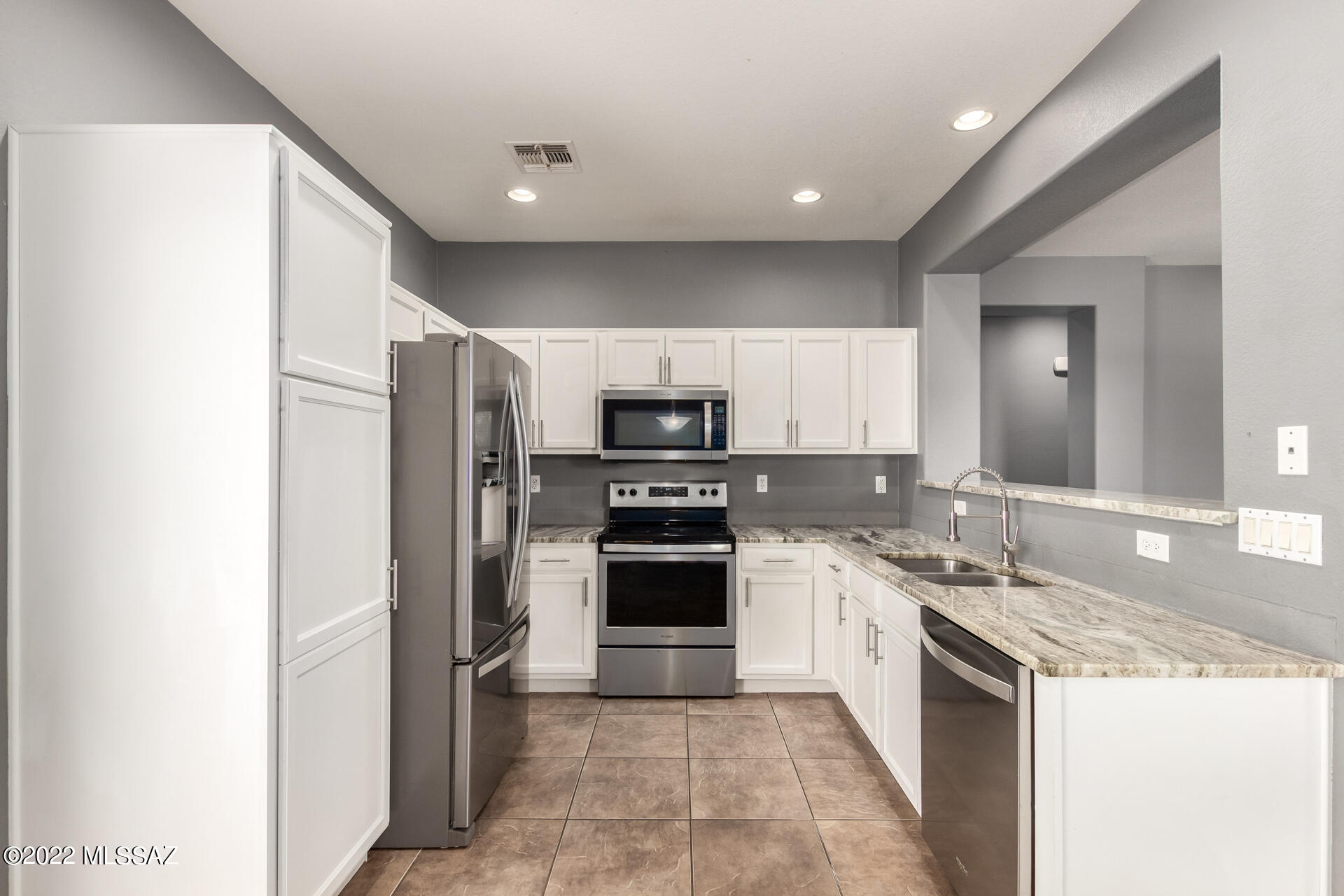 20824 E Treasure Road