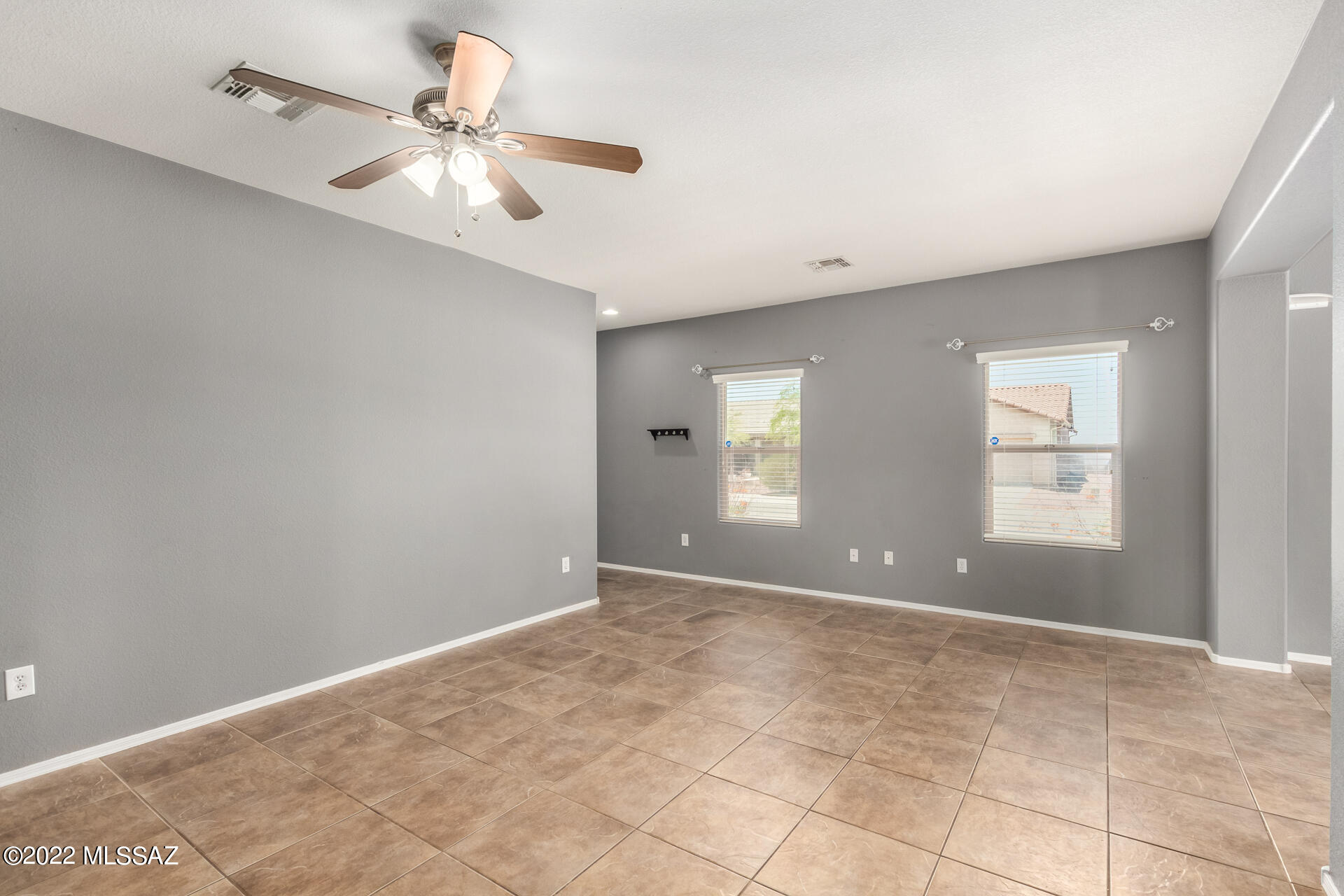 20824 E Treasure Road